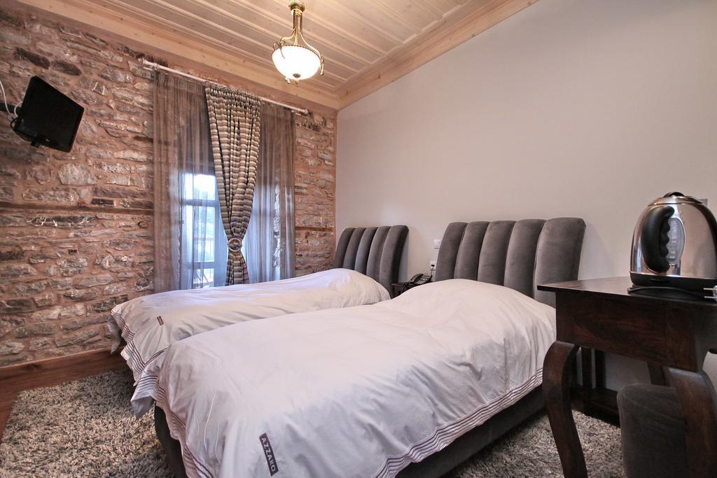 Hotel Archontiko à Andritsaina Extérieur photo
